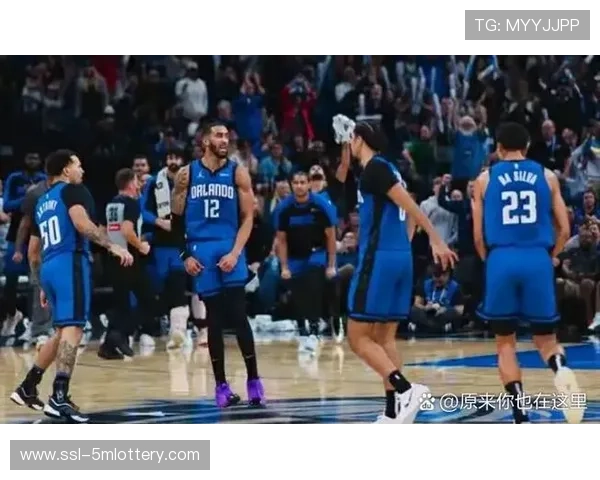 班凯罗37分对轰米切尔45分，魔术防守体系崩盘