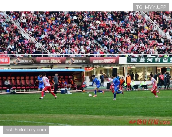 业余联赛决赛上演“压哨奇迹”，制胜球为距离球门40码的任意球直接破门